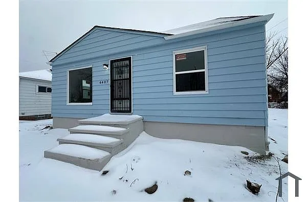 4407 Wyatt Rd photo 1