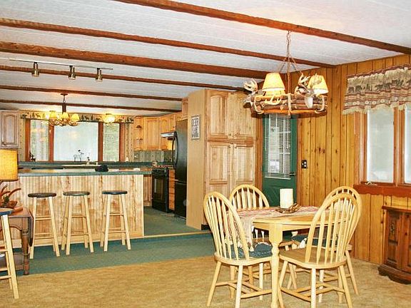 4th image of 8266 Evergreen Dr W