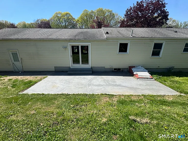 44 Saint James Ave — Photo 30