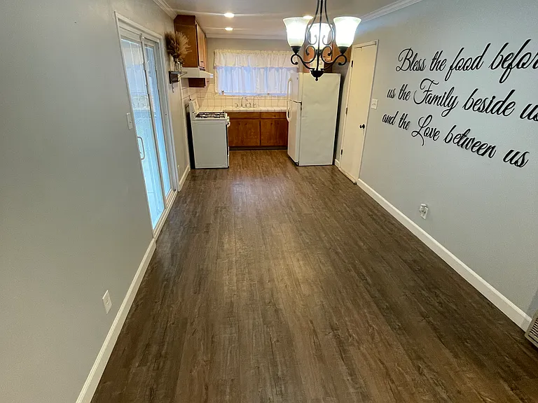 1534 Ventura Way — Photo 6