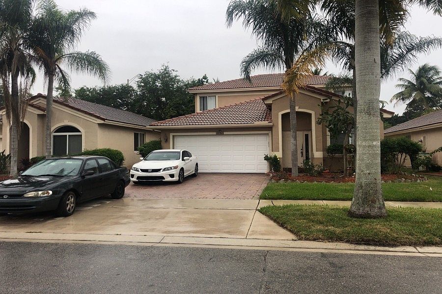 1st image of 3762 Pebblebrook Ct