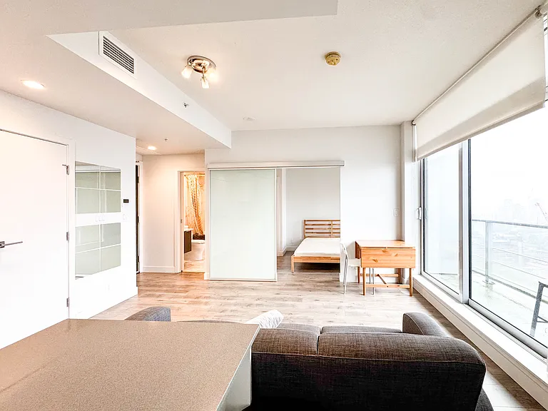1283 Howe St #4003 — Photo 12