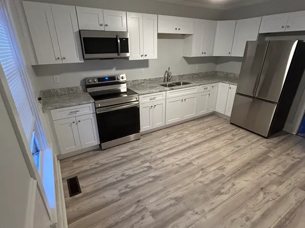 (undisclosed Address), Moosup, CT 06354