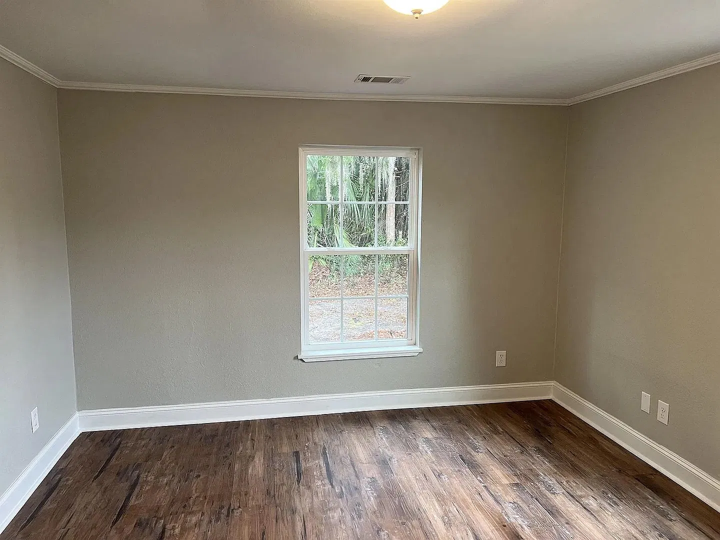 119 Welborn Street — Photo 4