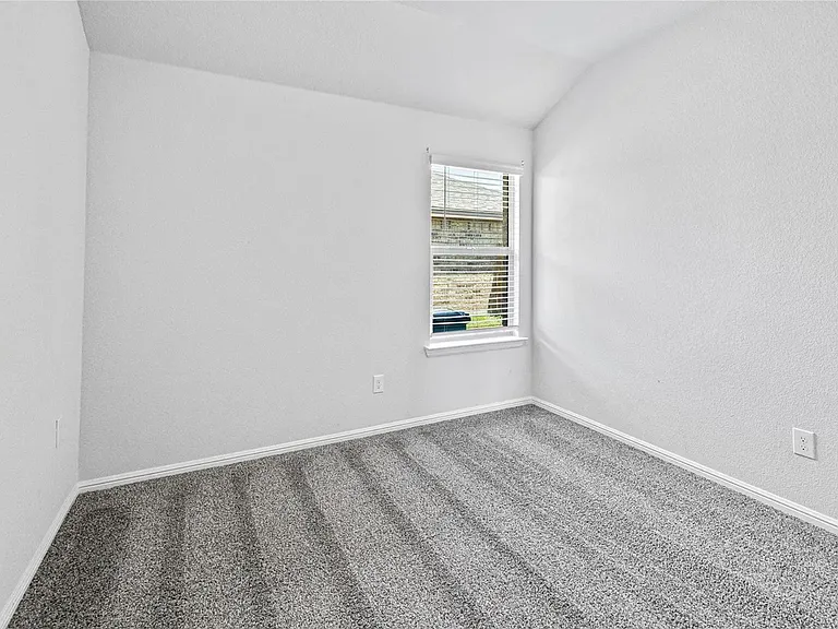 9300 Fox Hill Dr — Photo 16