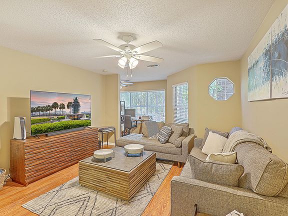 5th image of 188 Midland Pkwy APT 102