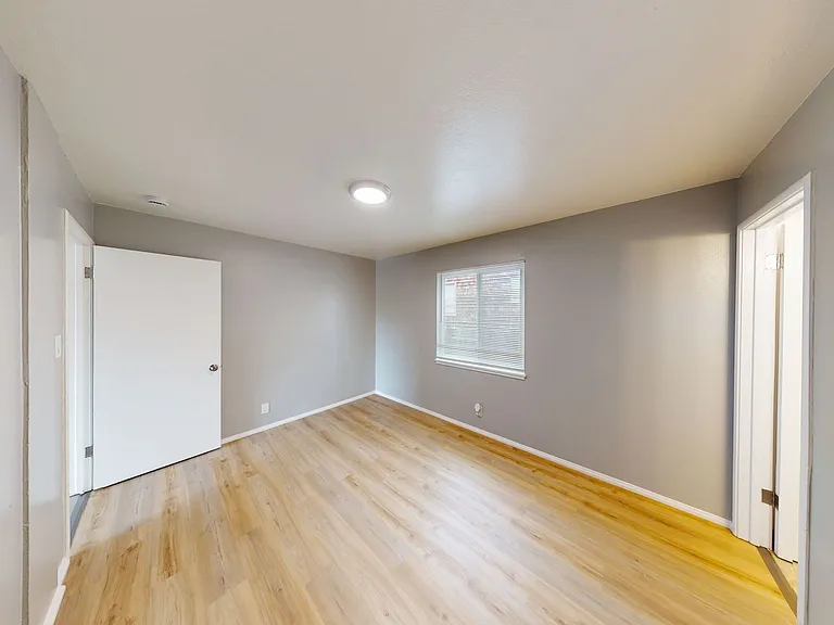 2320 Buena Vista Ave — Photo 11