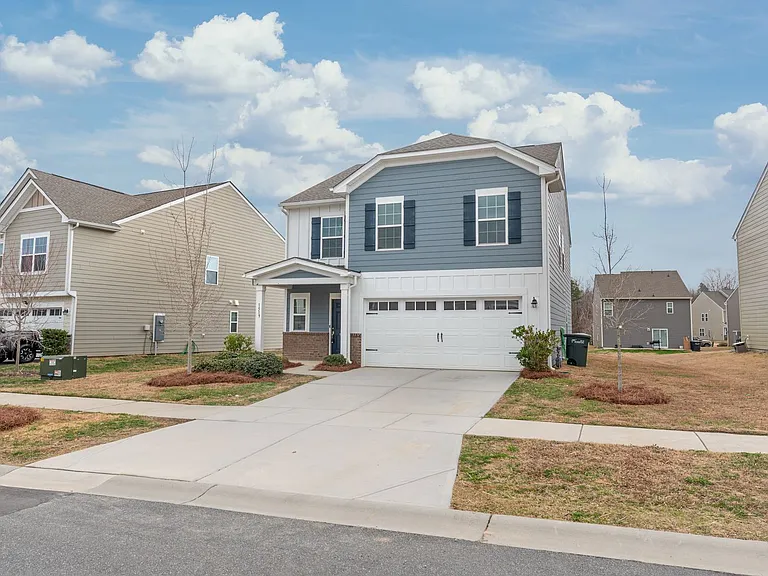 1519 Forkhorn Dr — Photo 1