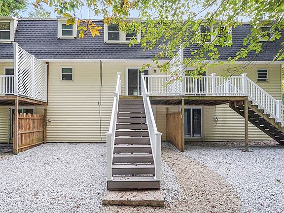 3rd image of 9 Debra Ln #1