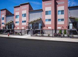 CircleEast Townhomes, Cleveland, OH 44112