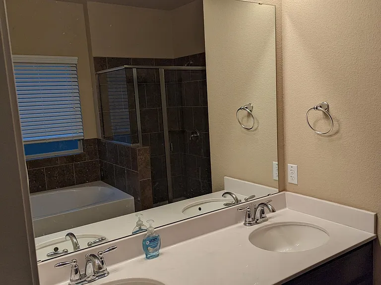 5715 Drury Ln — Photo 21