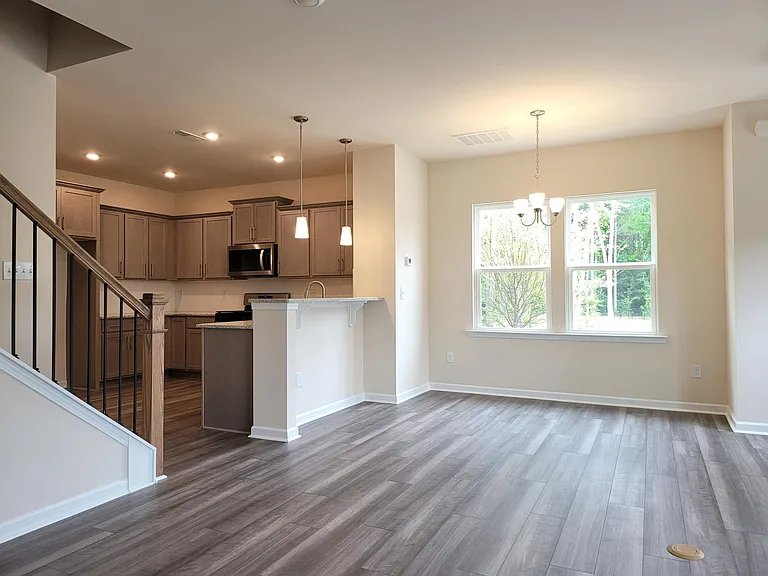 200 Parker Station Ave — Photo 13