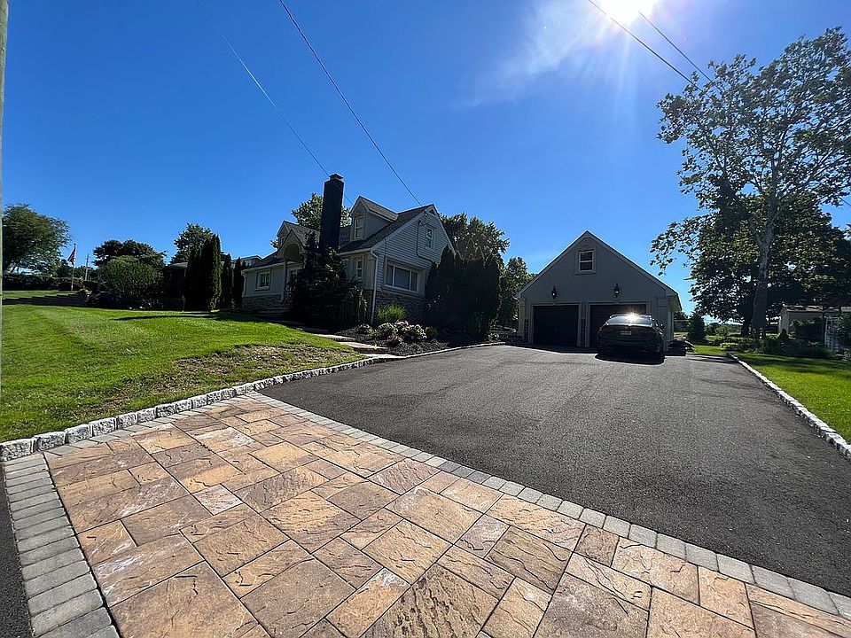 1st image of 88 Hardwick Ln