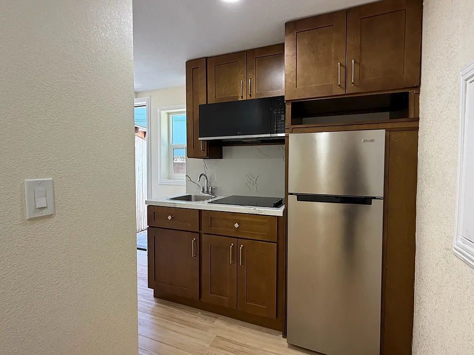 1417 Arlington Blvd #ADU