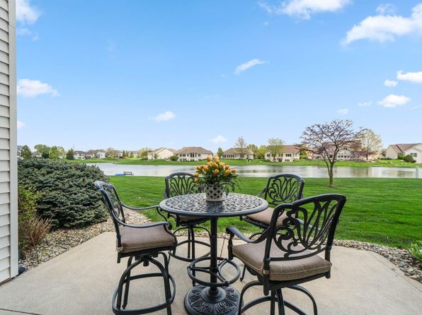12204 Golden Harvest Dr, Fort Wayne, IN 46845
