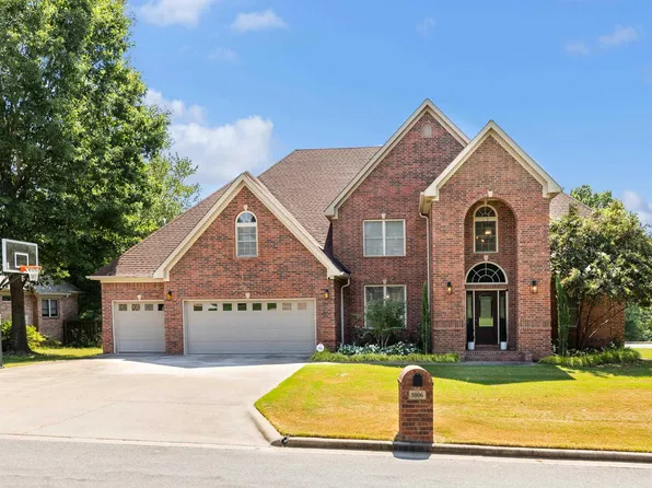 5806 Catalina Ave, Benton, AR 72019