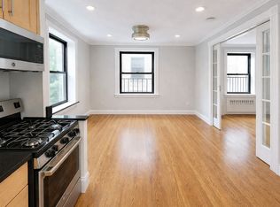 450 W 50th St APT 2F, New York, NY 10019
