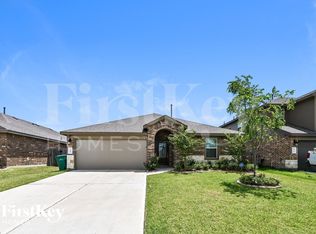 3906 Barnacle Ct, Baytown, TX 77521