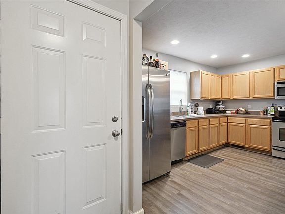 2nd image of 51701 Melwood Ct