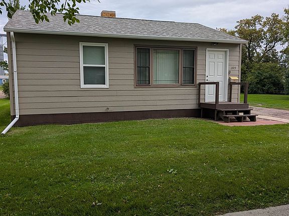 4th image of 309 Sinclair St