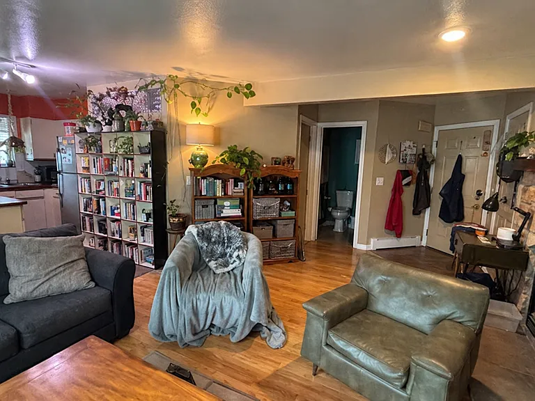 817 E San Miguel St #3 — Photo 12