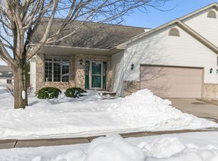4801 N Fallview Ln, Appleton, WI 54913