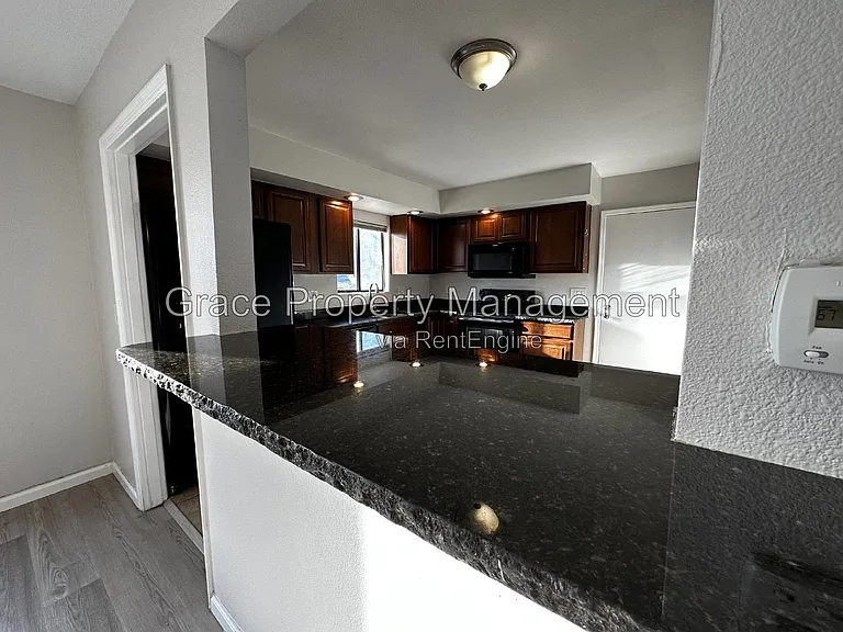 24 Mountain Shadows Ct — Photo 12