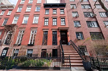 Rented by Nest Seekers International