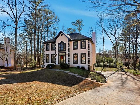 2nd image of 3811 Brookvale Pl