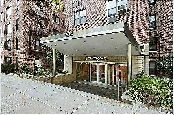 2nd image of 4315 Webster Ave APT 3F