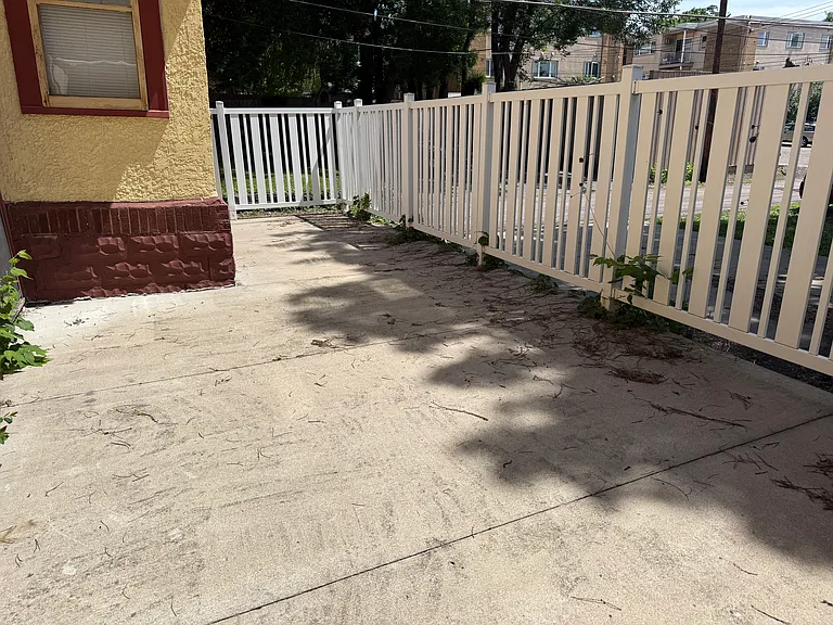 313 E Rock St #1 — Photo 24