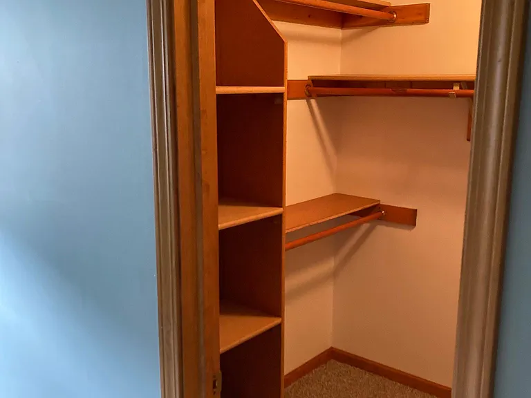 65 Coventry Ct — Photo 11