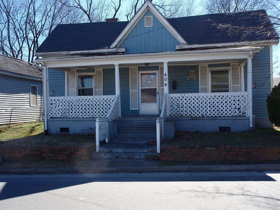 404 Bledsoe Avenue