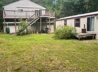 38 Elizabeth Rd, Sandown, NH 03873