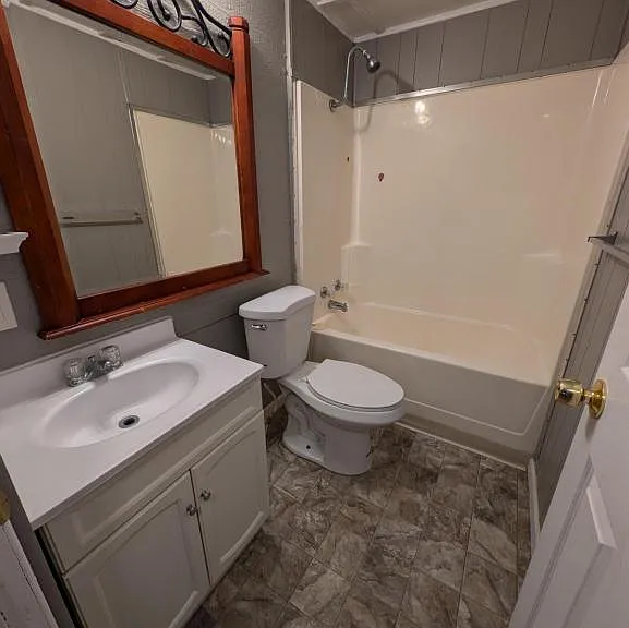 720 Hamilton St — Photo 6
