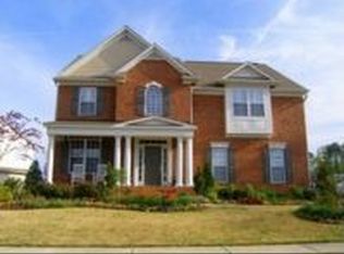 401 Constitution Cir, Peachtree City, GA 30269