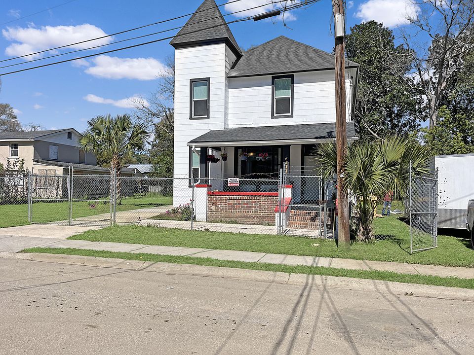 1st image of 1812 Orvid St
