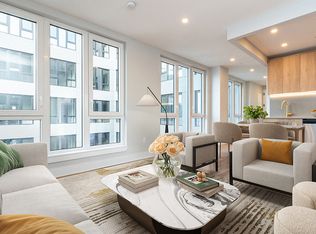 31-61 Vernon Blvd #8L, Astoria, NY 11106