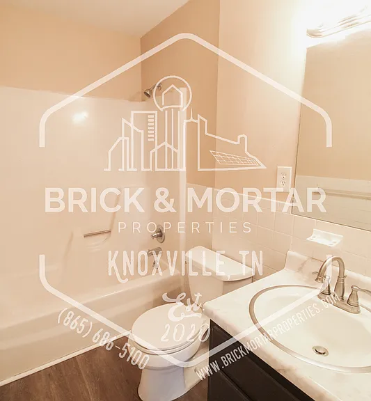 507 S Cedar St — Photo 15