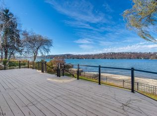 15 Balsam Pkwy, Sparta, NJ 07871