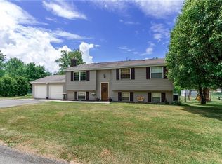 137 Redstone Furnace Rd, Hopwood, PA 15445