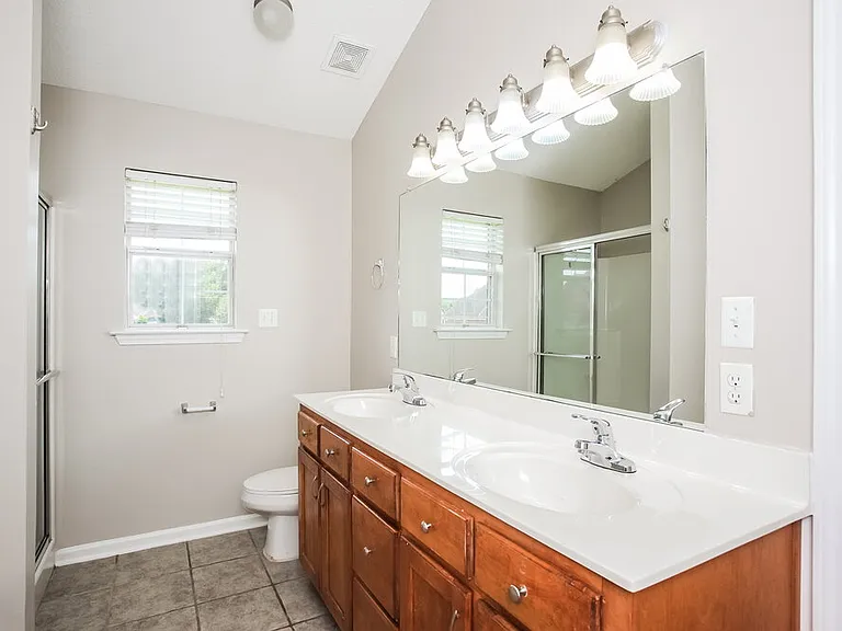 6379 Sandbourne E — Photo 11