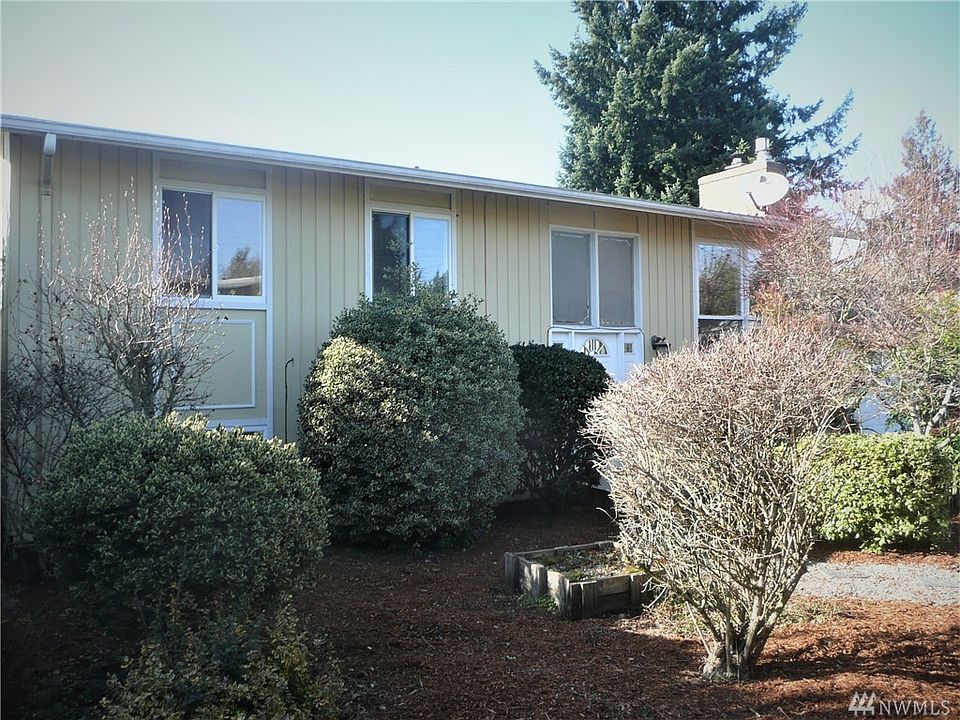 1st image of 21621 105th Pl SE