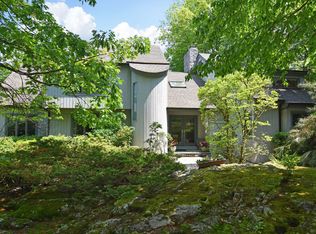 17 Park Rd, Irvington, NY 10533