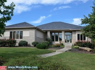 2442 Ridgeline Dr, Lincoln, NE 68512