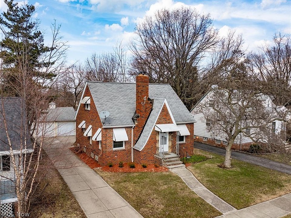 1st image of 19071 Naumann Ave