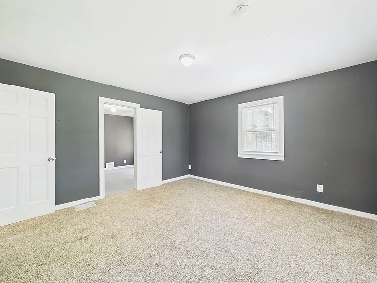 3311 Jackson Ave — Photo 15