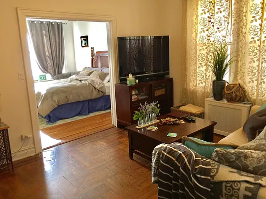Rented by Sterling Realty Solution Inc | media 18