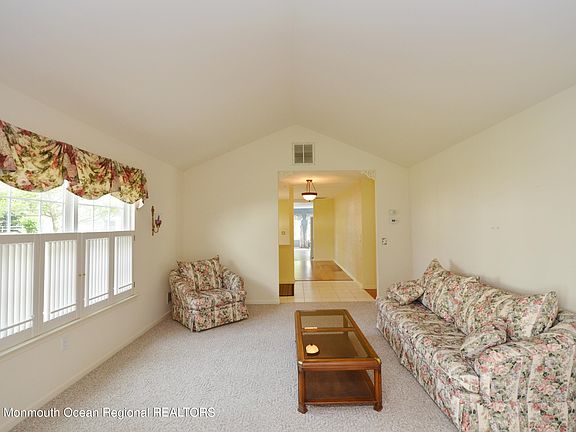5th image of 3210 Flagstone Court