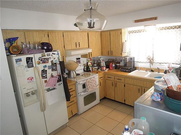 3rd image of 6247 108th Ave